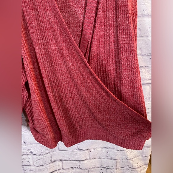 Torrid Red Brushed Waffle Knit Surplice Drop Shoulder Draped Top Plus Size 4X - Picture 3 of 8